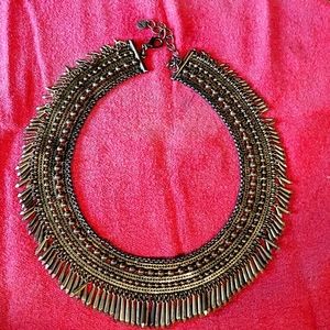 Unique vintage brass tone necklace, 17 in